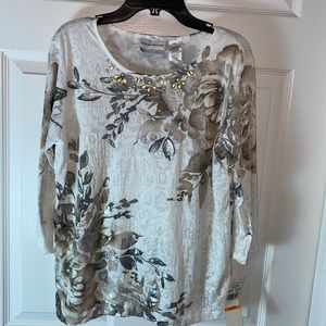 Alfred Dunner floral burnout design embellished round neckline top Size PS